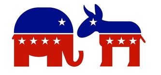 À gauche la mascotte des républicains, l'éléphant, À droite celle des démocrates, l'âne