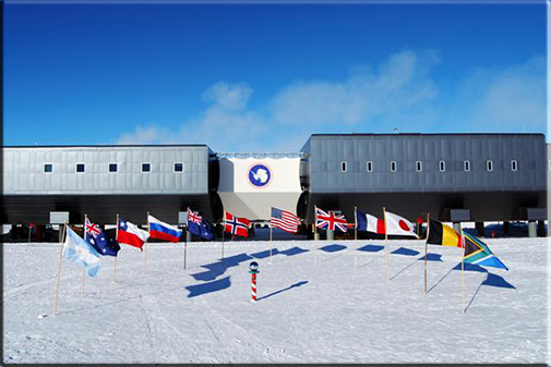 La station Amundsen-Scott — Dwight Bohnet